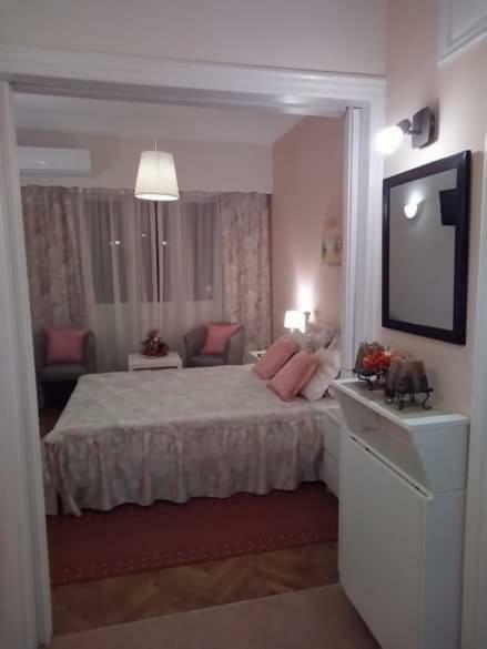 Sylvia' S Apartments Athens Exterior photo